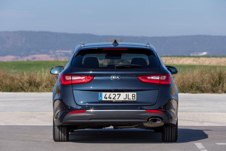  Kia Optima Sportswagon 2016 года  (фото 6 из 24)